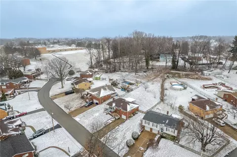 View/Area - 106 Windsor Dr, Irwin, PA 15642 photo 2 of 3