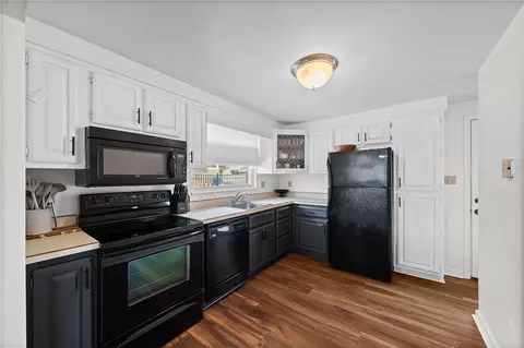 Kitchen - 106 Windsor Dr, Irwin, PA 15642 photo 1 of 2