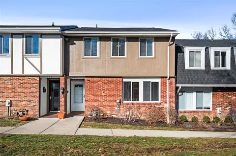 4467 Laurel Oak Dr, Allison Park, PA 15101