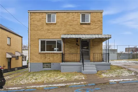 513 Garden Ct, Braddock, PA 15104