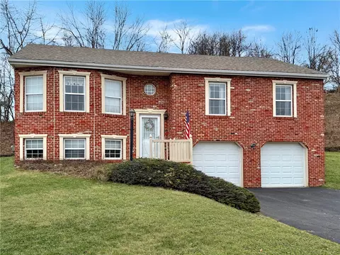 908 Princeton Dr, Mcdonald, PA 15057