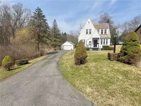 310 W Meyer Ave, New Castle, PA 16105