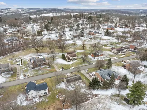 View/Area - 2358 Mount Vernon Ave, Export, PA 15632 photo 2 of 3