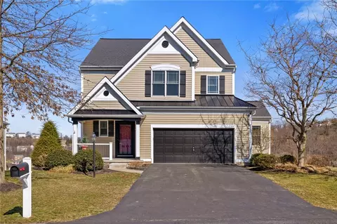 1359 Maplewood Cir, Washington, PA 15301
