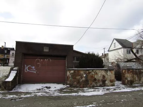 Exterior - 219 Camp Ave, Braddock, PA 15104 photo 5 of 6