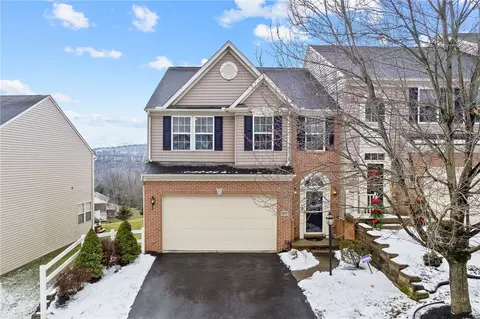 227 Maple Rdg, Canonsburg, PA 15317