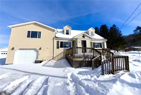 283 Line St, Central City, PA 15926