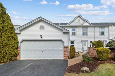 1157 Old Farm Rd, Lawrence, PA 15055