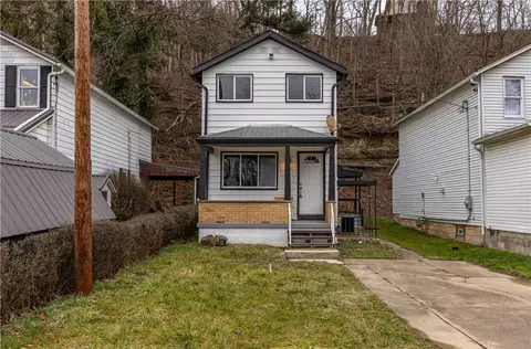 106 Blythe Rd, Morgan, PA 15064