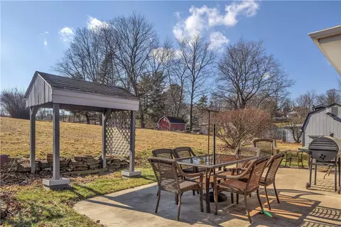 108 Rush Ave, New Eagle, PA 15067 photo 30