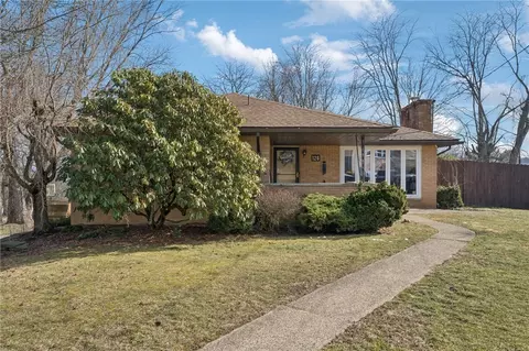 126 Mount Odin Dr, Greensburg, PA 15601