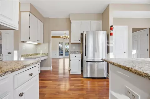 Kitchen - 644 White Pine Dr, Mars, PA 16046 photo 1 of 7