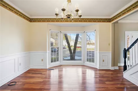 Living - 644 White Pine Dr, Mars, PA 16046 photo 5 of 7