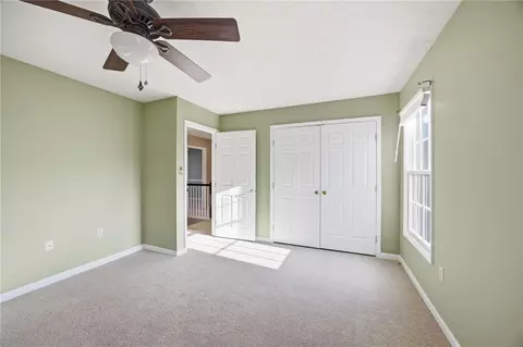Bedroom - 644 White Pine Dr, Mars, PA 16046 photo 7 of 9