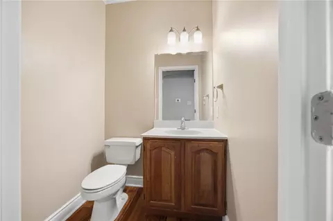 Entry Way - 644 White Pine Dr, Mars, PA 16046 photo 2 of 3