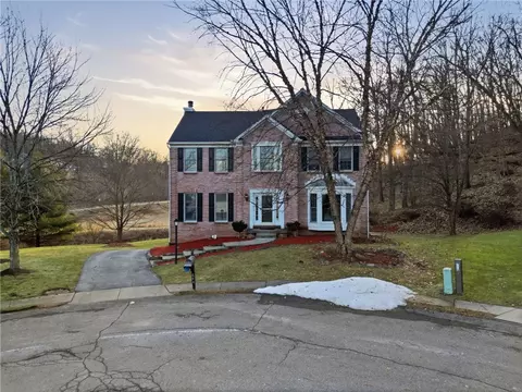 644 White Pine Dr, Mars, PA 16046