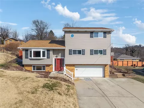 1881 Craig Dr, Irwin, PA 15642