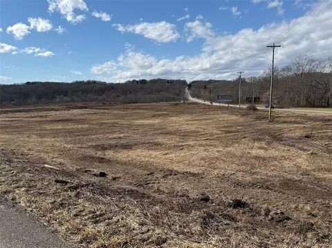 7700 Sharon-mercer Rd, Mercer, PA 16137