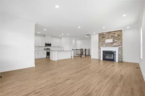 Living - 6056 Ruby Way, Mars, PA 16046 photo 3 of 3