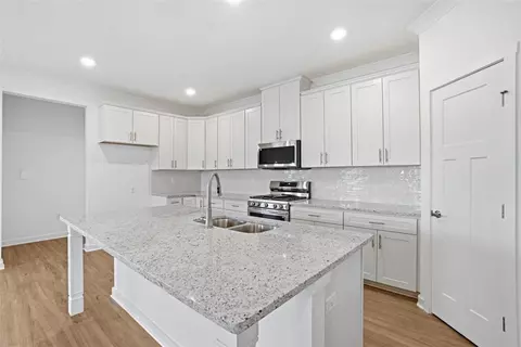 Kitchen - 6056 Ruby Way, Mars, PA 16046 photo 1 of 2