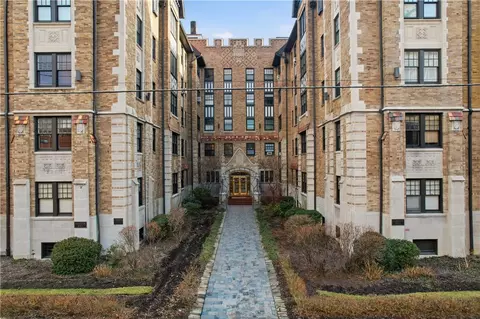 166 N Dithridge St #5G, Pittsburgh, PA 15213