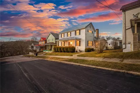 117 Olinger St, Meyersdale, PA 15552