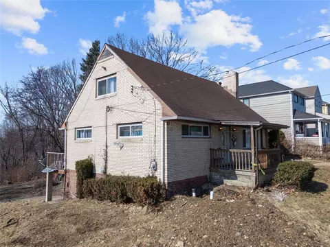Exterior - 1534 Grant St, Braddock, PA 15104 photo 2 of 3