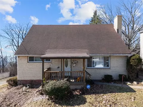 1534 Grant St, Braddock, PA 15104