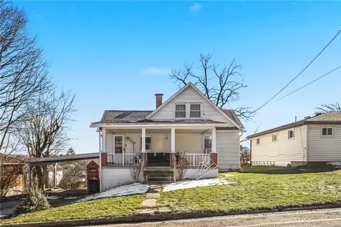 477 W Fairview St, Somerset, PA 15501