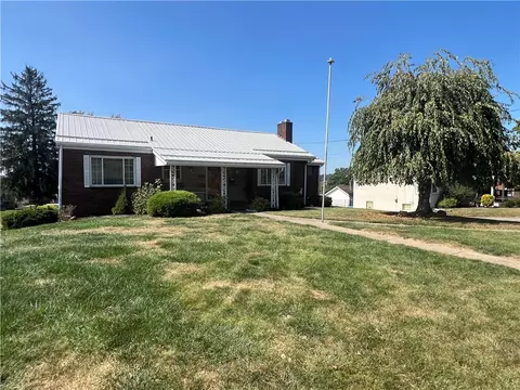 233 Reed St, New Kensington, PA 15068