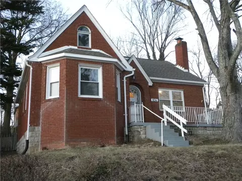104 Amherst Ave, Pittsburgh, PA 15229