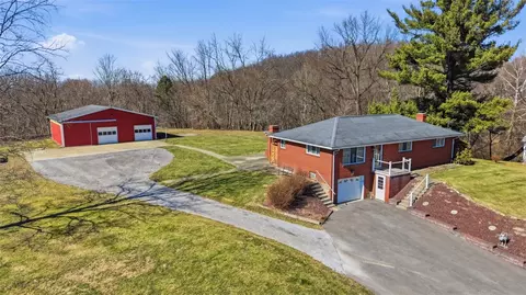 245 Conway Wallrose Rd, Freedom, PA 15042