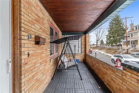 33 Cedricton St, Pittsburgh, PA 15210
