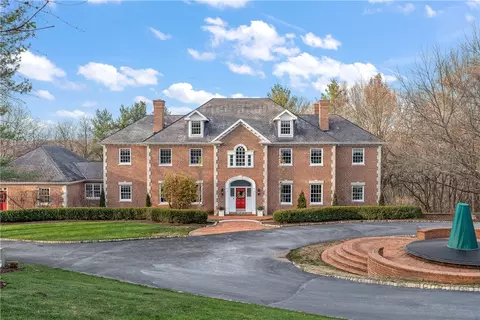 504 Hillside Dr, Sewickley, PA 15143