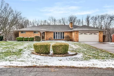 112 Wishart Dr, Beaver, PA 15009