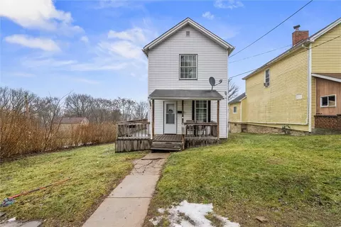 227 Smithfield St, New Castle, PA 16101