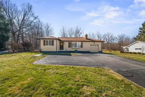 865 Wheatland Rd, West Middlesex, PA 16159
