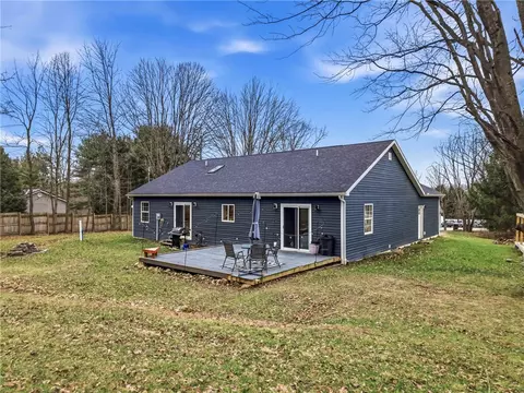Exterior - 112 Willadell Rd, Transfer, PA 16154 photo 9 of 11
