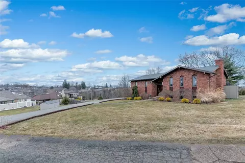 Exterior - 1267 Fall Ln, Irwin, PA 15642 photo 3 of 3