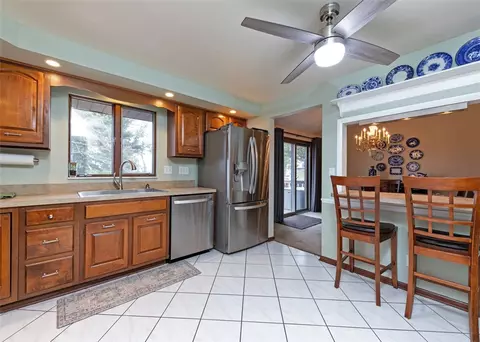 Kitchen - 1267 Fall Ln, Irwin, PA 15642 photo 1 of 2