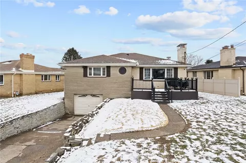 625 Garfield Ave, Carnegie, PA 15106