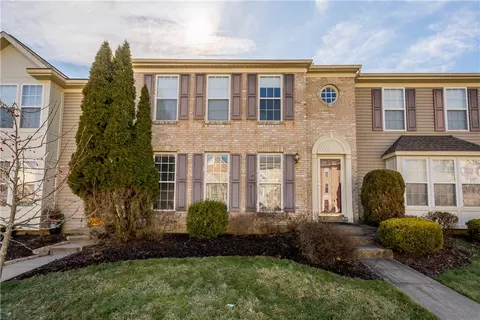 6344 Oyster Bay Ct, Bridgeville, PA 15017