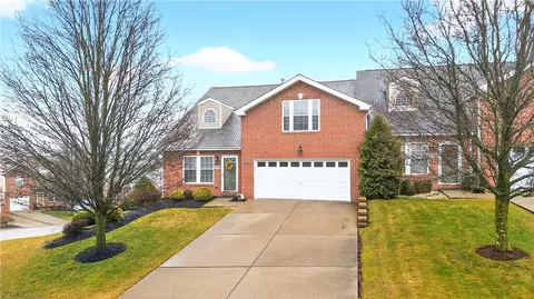 5309 Caste Dr, Pittsburgh, PA 15236