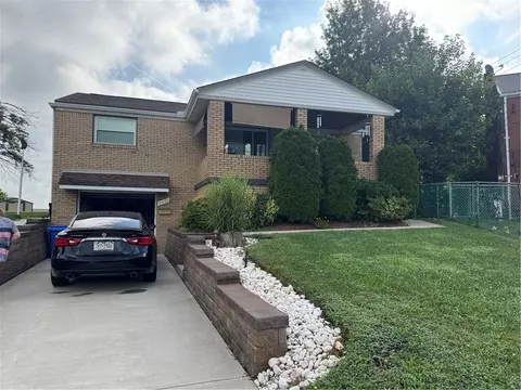 3642 Longview Dr, Homestead, PA 15120