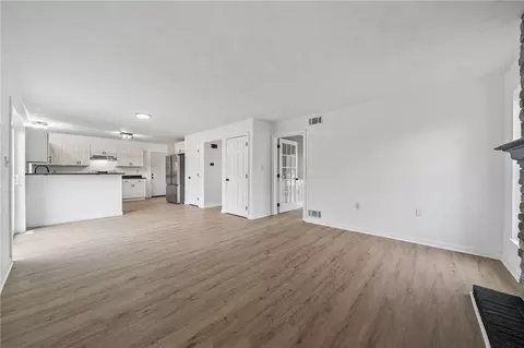 Living - 458 Wendel Rd, Irwin, PA 15642 photo 4 of 12