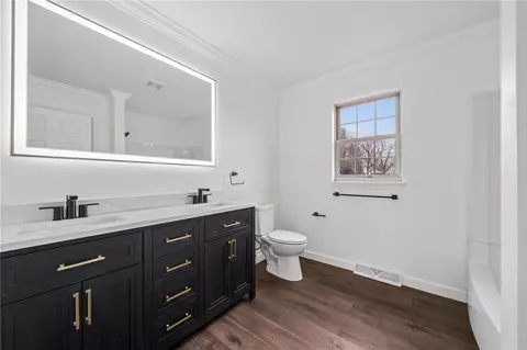 Bath - 458 Wendel Rd, Irwin, PA 15642 photo 1 of 3