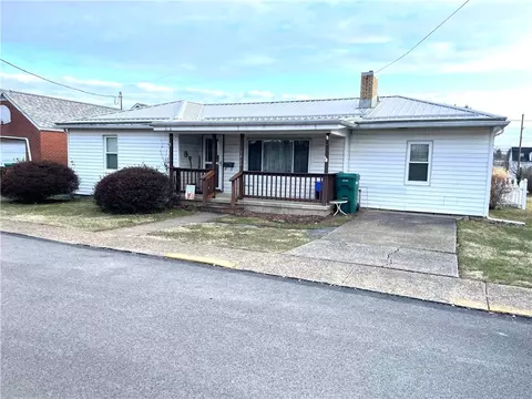 1460 Gompers Ave, Indiana, PA 15701