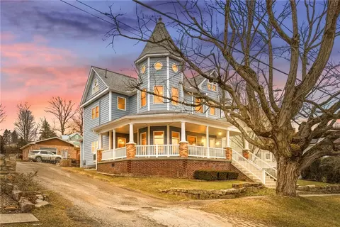 413 Broadway, Rockwood, PA 15557