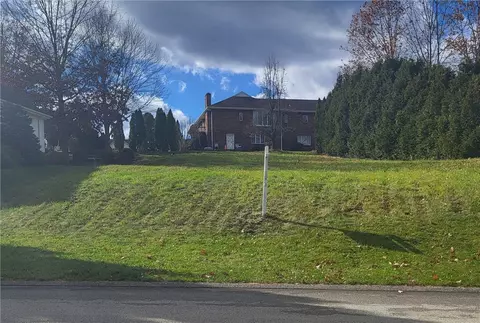 lot Apt 2 Joseph Vito Dr, Jeannette, PA 15644