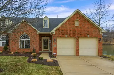 3020 Shoreline Ln, Mcdonald, PA 15057